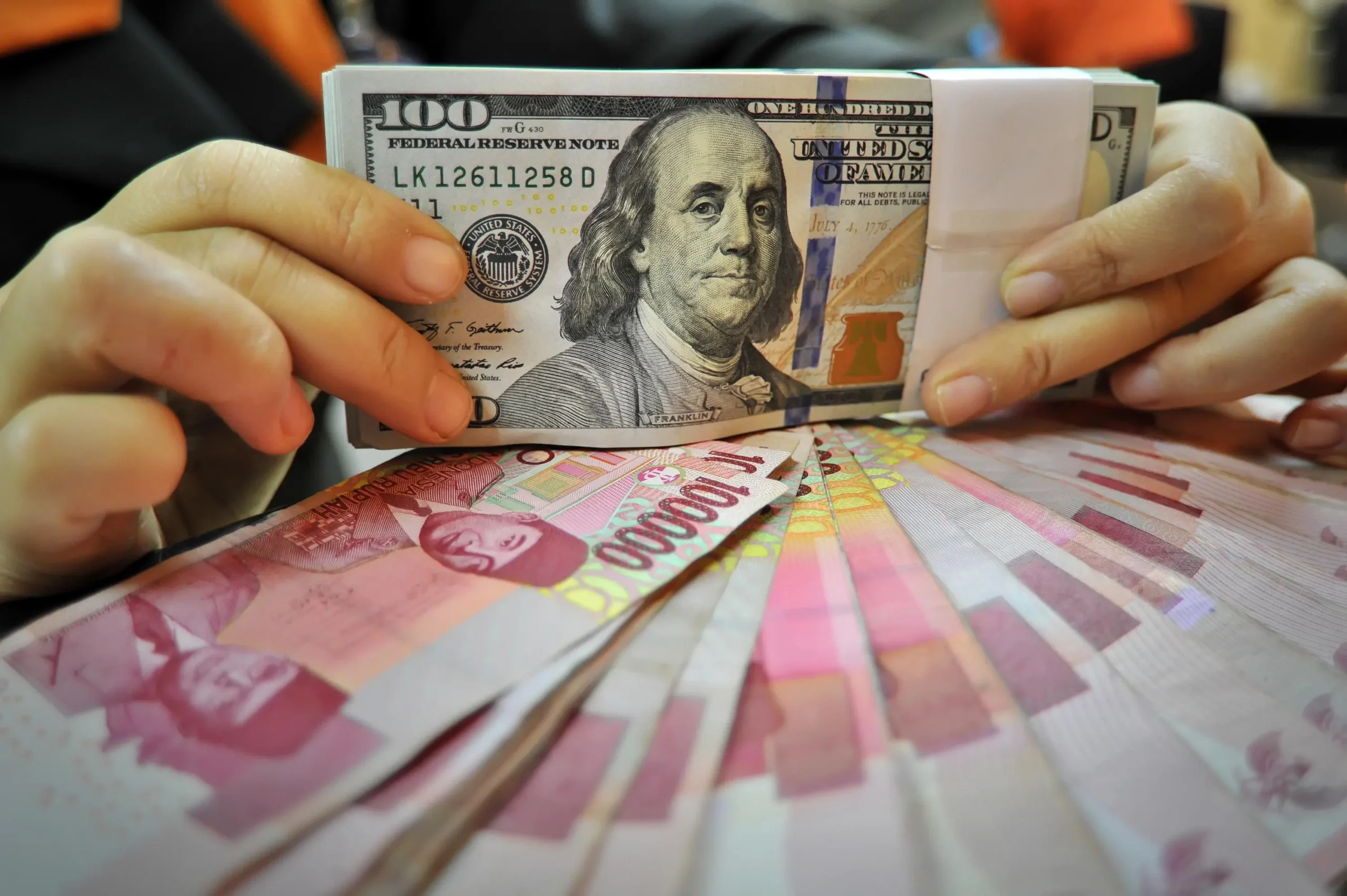 Rupiah Melemah ke Rp16.583: Dolar AS Menguat, Mata Uang Asia Terkoreksi 1 Nilai tukar rupiah