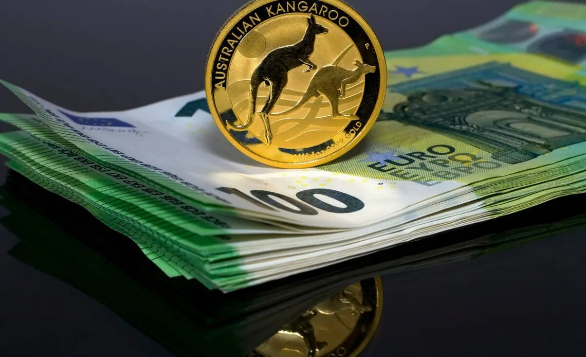 Dolar Australia Melemah Meski RBA Hati-Hati, AUD/USD Uji Level 0,6500